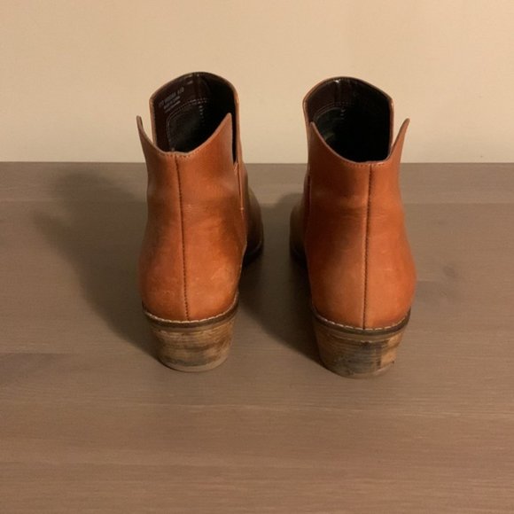 Cole Haan Cognac Leather Stack Heeled Booties - Women’s Size 6.5 - Picture 5 of 8